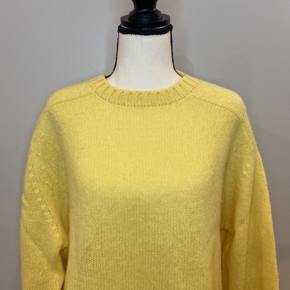Vintage Womens oversized wool crewneck sweater yellow normcore gorpcore - Picture 3 of 8